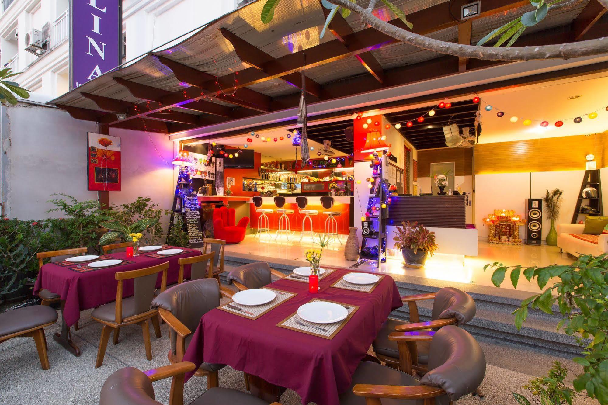 Patong Buri Hotel Zewnętrze zdjęcie